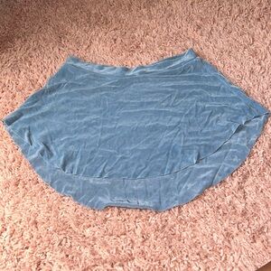 BULLET POINTE SKIRT - BLUE - used great condition